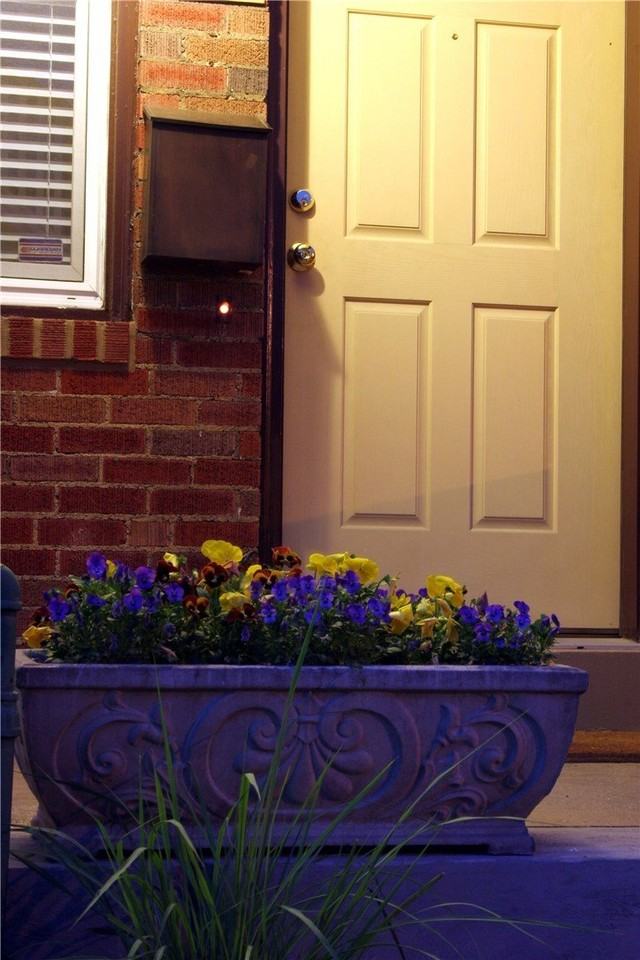 2 Dawson Ct - Photo 5 of 34