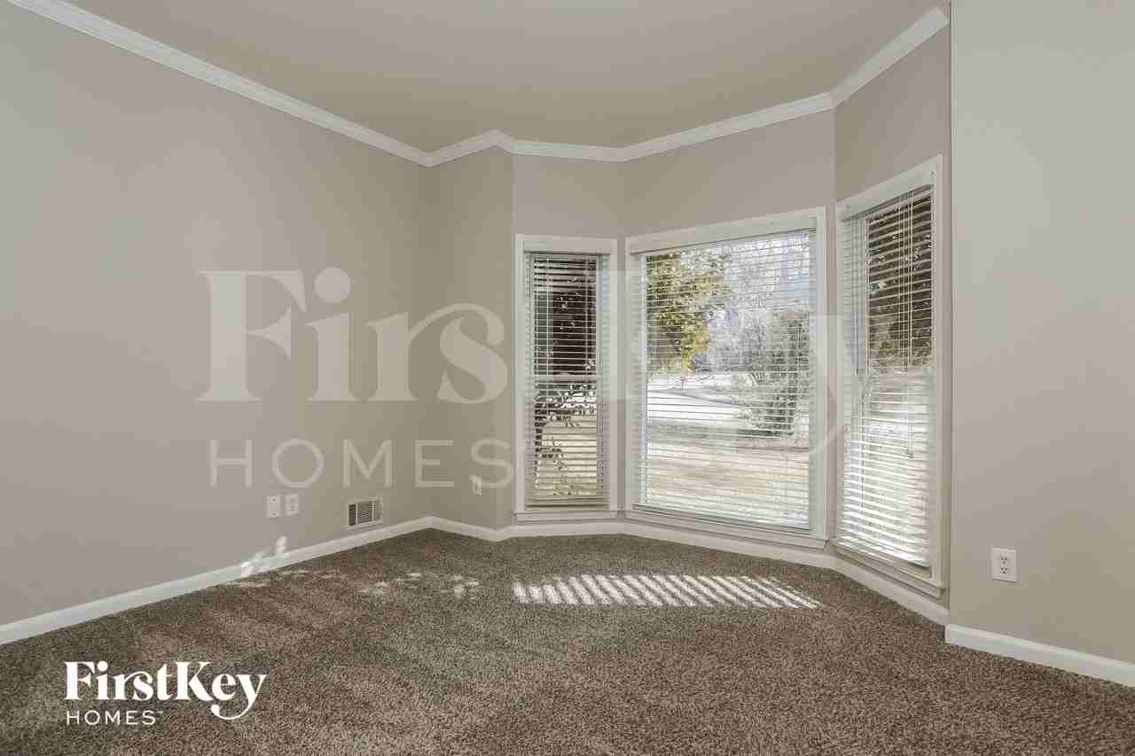 3888 Brookgreen Pt - Photo 4 of 15