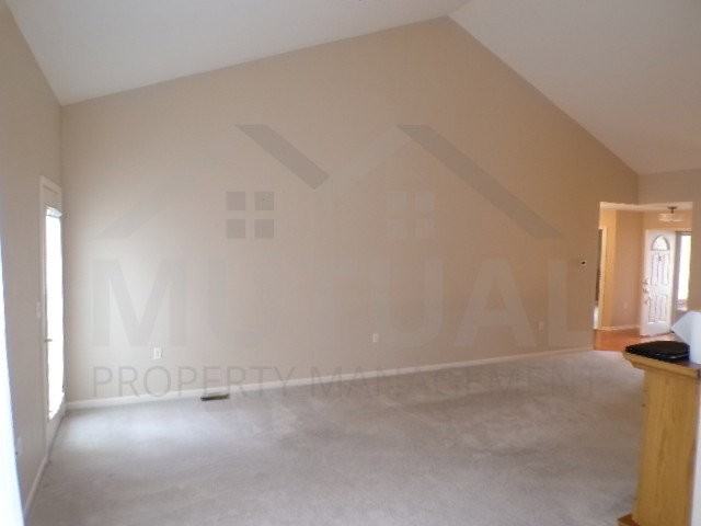 6575 Cortland Ave - Photo 3 of 8