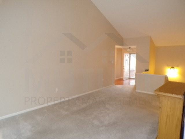 6575 Cortland Ave - Photo 4 of 8