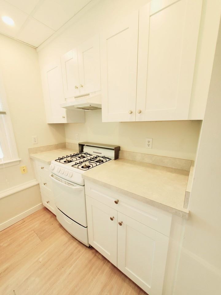 28 Parker Ave #1 - Photo 2 of 7