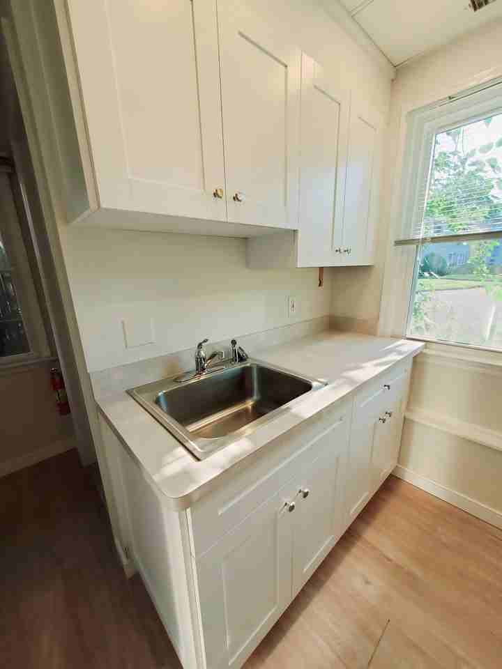 28 Parker Ave #1 - Photo 3 of 7