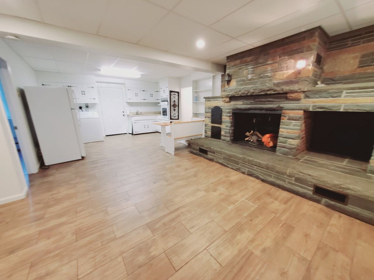 47 Whitmore Ln #1 - Photo 4 of 7