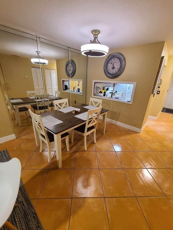 12087 Nw 44th St - Photo 6 of 50