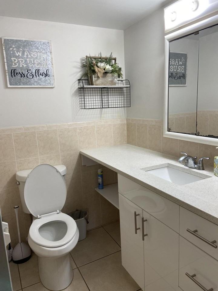 1829 Fairview Villas Dr Apt 2 - Photo 7 of 17