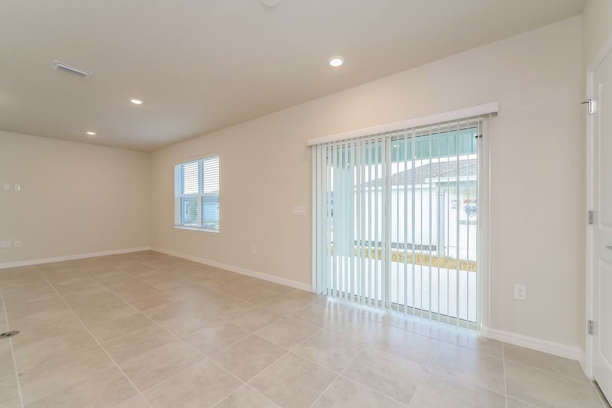 3273 Ellsworth Ave - Photo 7 of 22