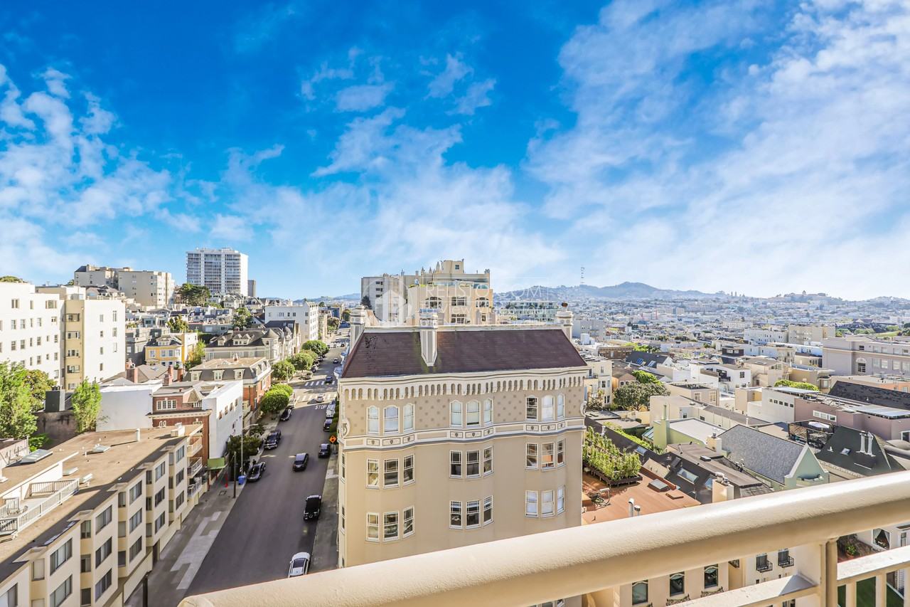 2200 Pacific Ave - Photo 5 of 44