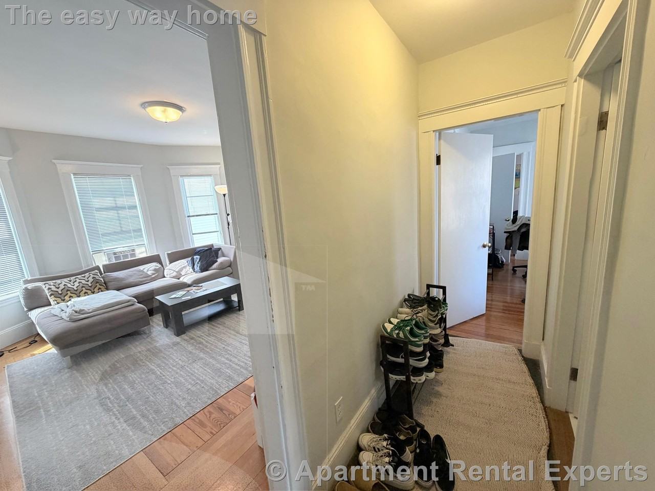 34 Leonard St #2 - Photo 6 of 19