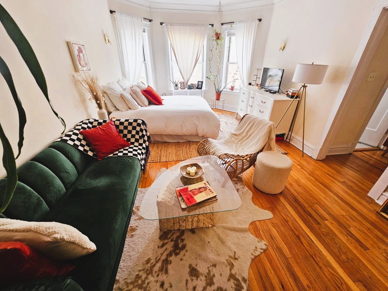 6800 N Sheridan Rd #3B - Photo 2 of 22