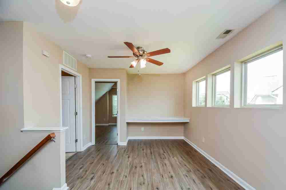 22 Stonemoor Cir - Photo 6 of 17