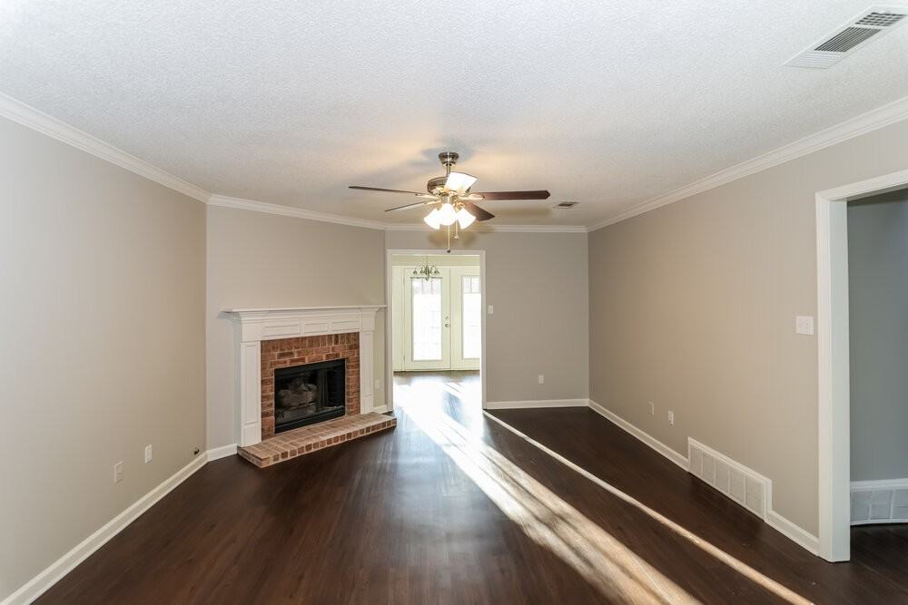 1515 Cider House Ln - Photo 2 of 15