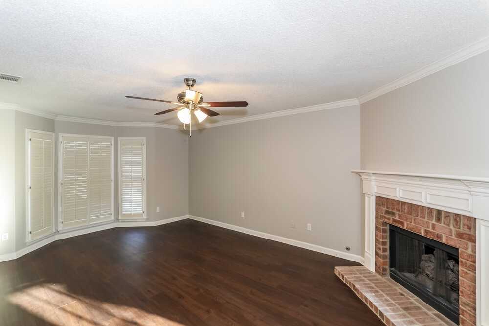 1515 Cider House Ln - Photo 3 of 15