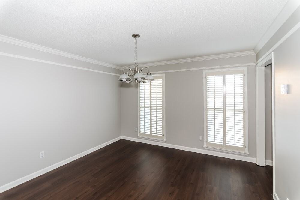 1515 Cider House Ln - Photo 4 of 15