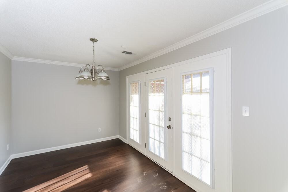 1515 Cider House Ln - Photo 5 of 15