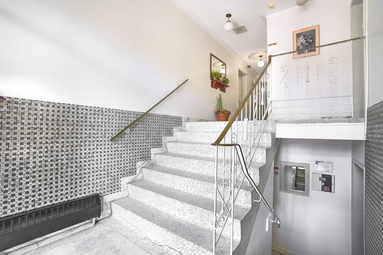 1125 Rue Galt - Photo 7 of 14