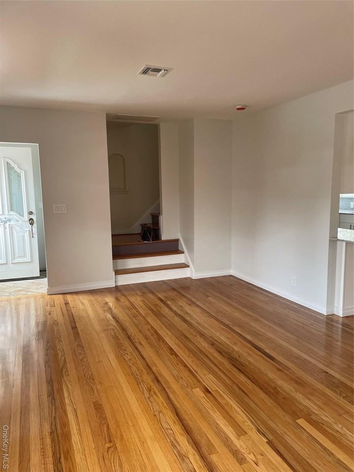 9 Damson Ln - Photo 2 of 17