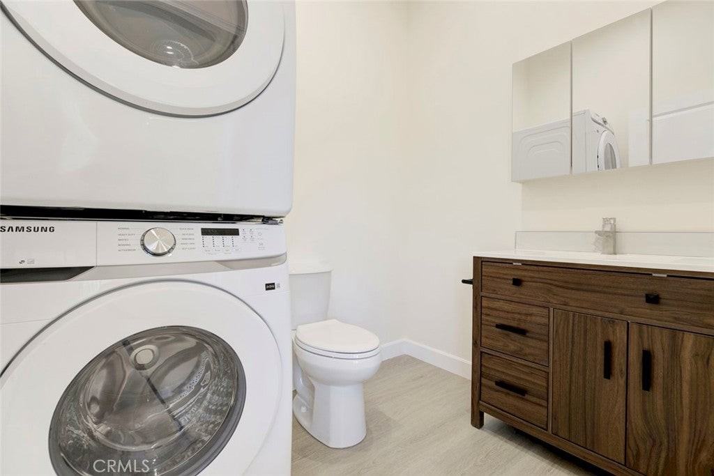 7044 Greeley St - Photo 7 of 20