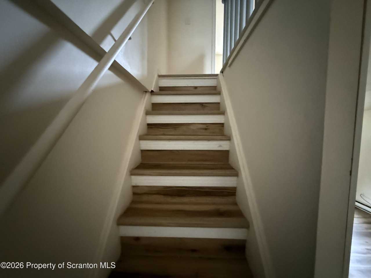 307 School St - Photo 7 of 12