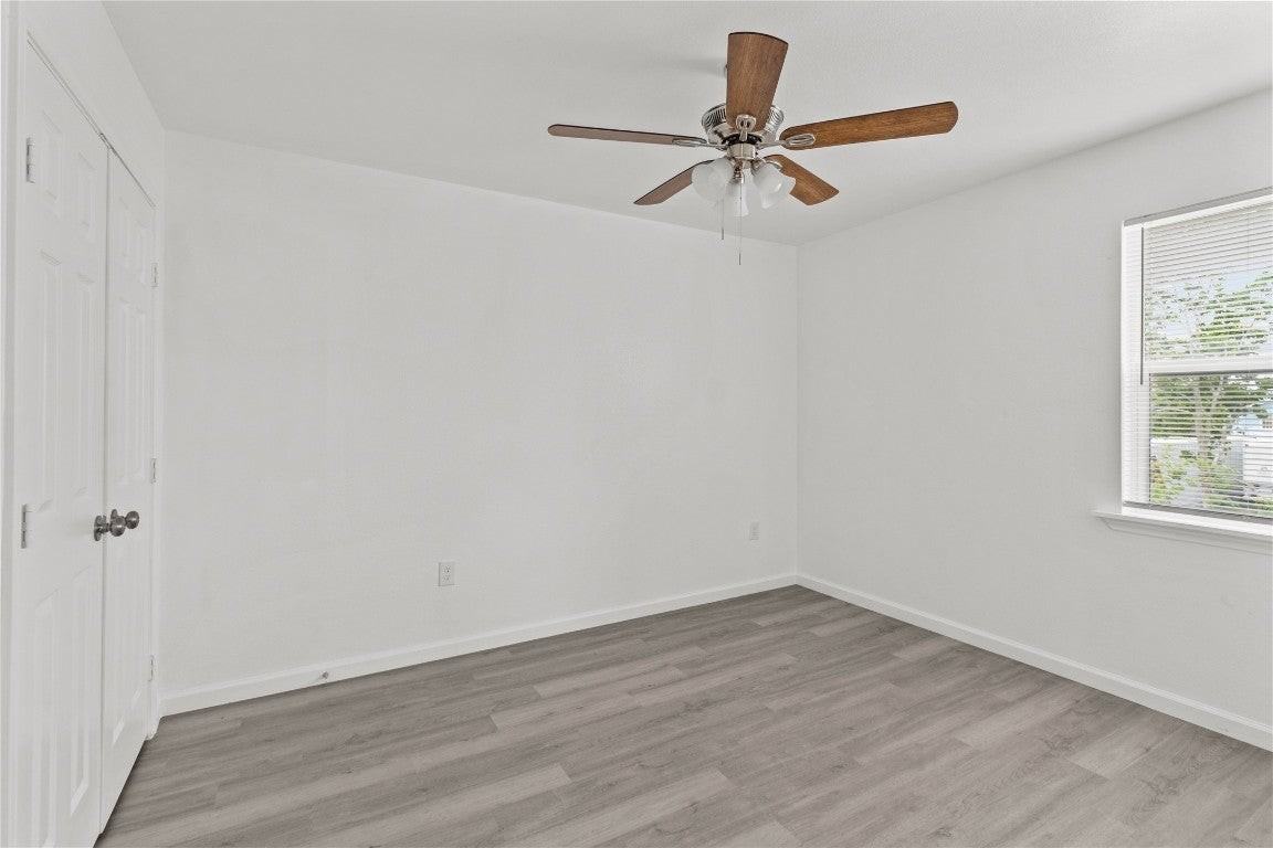 316 20th St - Photo 2 of 6