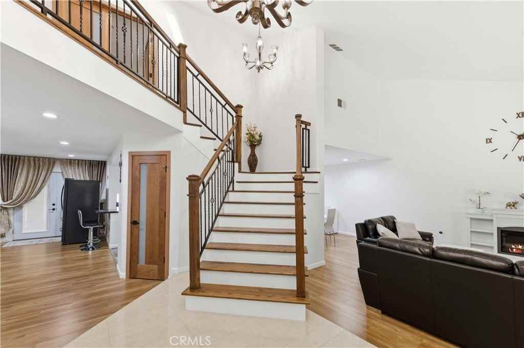 41201 Laidlaw Ln - Photo 3 of 19