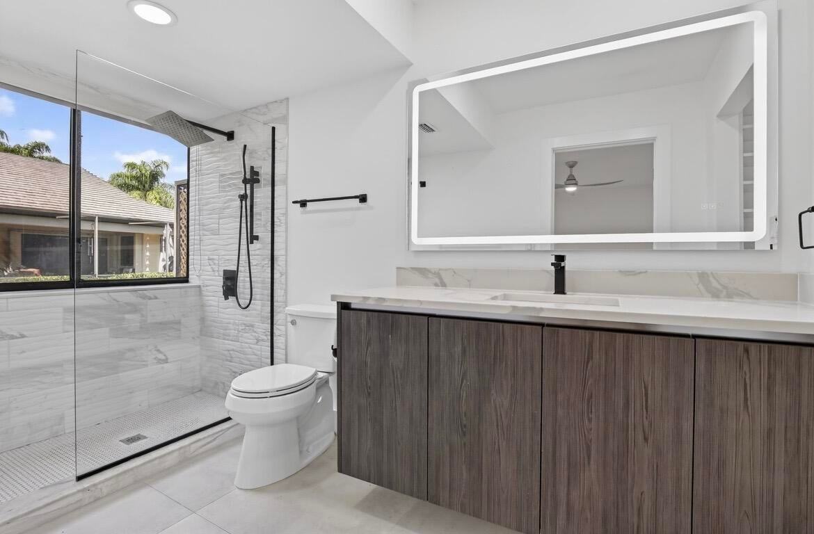 373 Nw 94th Ter - Photo 5 of 10