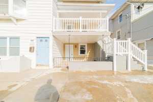 featured image of 115 N Delancy Pl