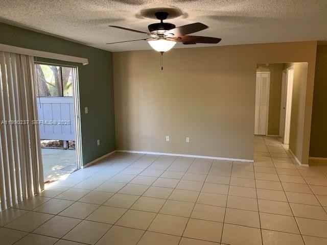 3904 Nw Cinnamon Tree Cir - Photo 5 of 16