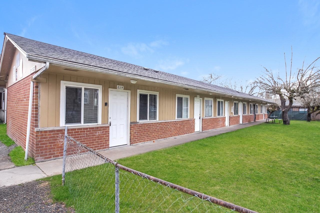 8314 Orchard St Sw #8322 - Photo 2 of 13