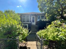 featured image of 1309 W 110th Pl
