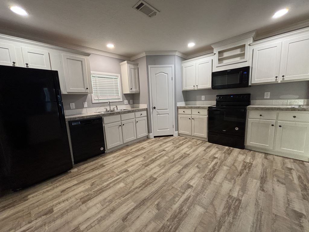 10 Gatehouse Ct - Photo 4 of 30