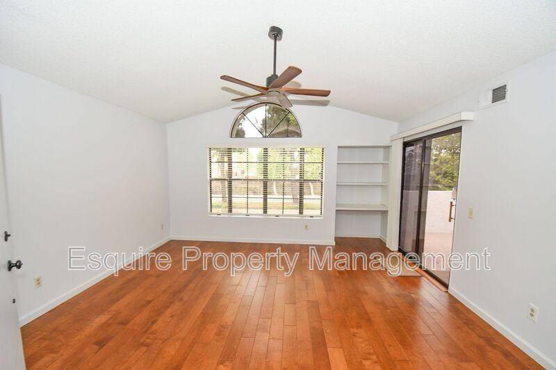 1115 Mission Verde Dr - Photo 3 of 19