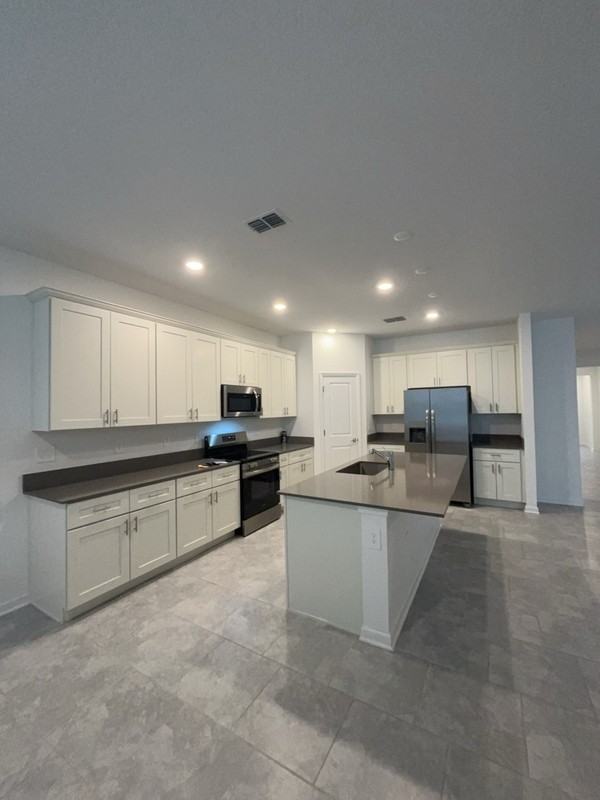 3132 Country Side Dr - Photo 2 of 50