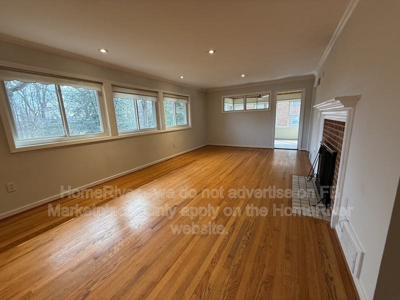 6909 Andover Dr - Photo 4 of 18