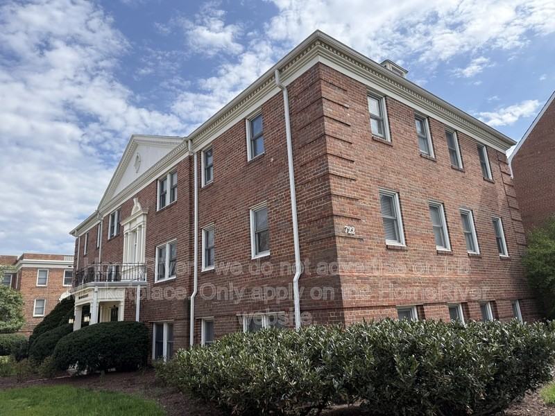 722 S Washington St #104 - Photo 2 of 13