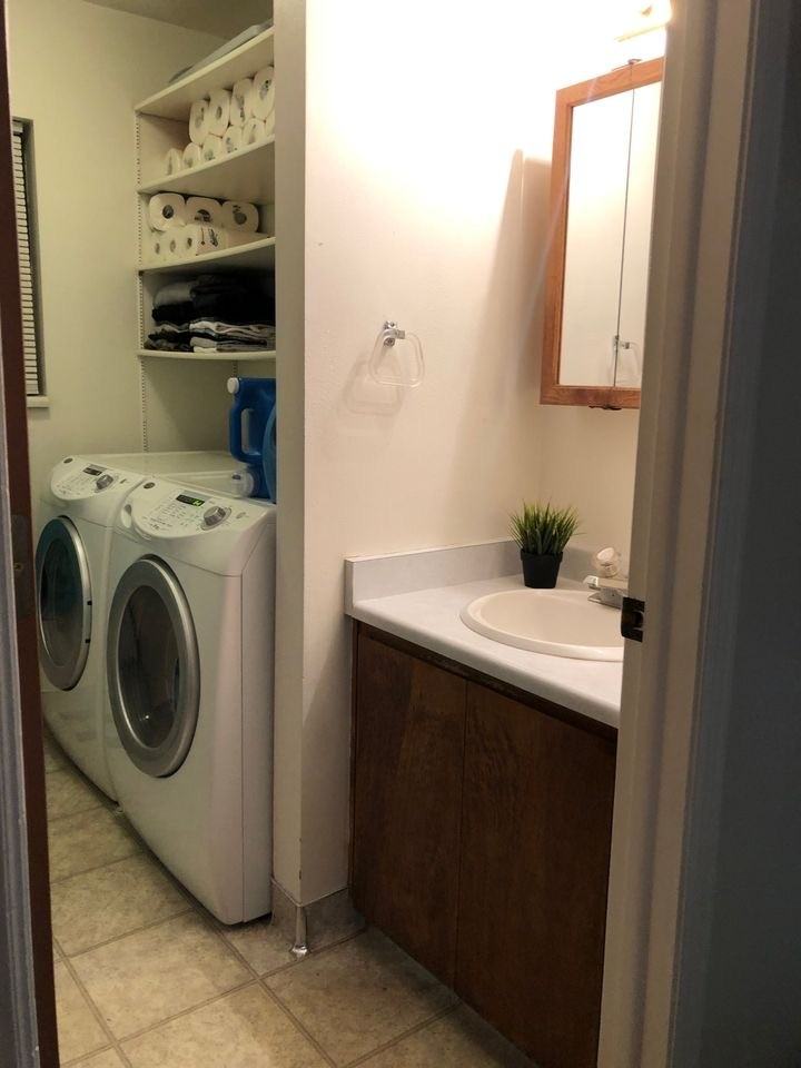 240 Bridger Dr #D - Photo 5 of 10