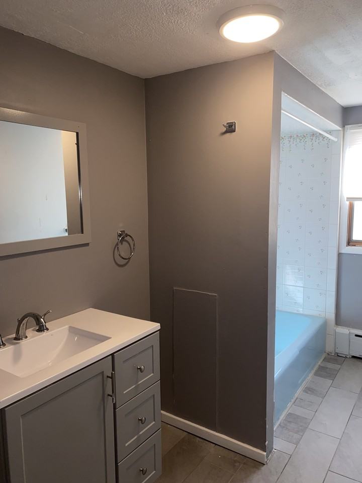 179 Mahanoy St #179B - Photo 3 of 12