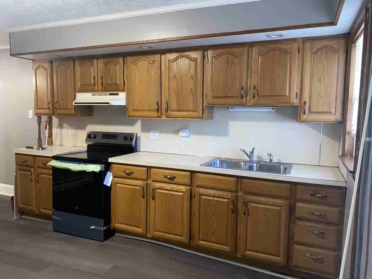 179 Mahanoy St #179B - Photo 6 of 12