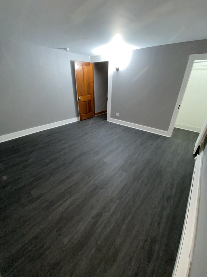 179 Mahanoy St #179B - Photo 7 of 12