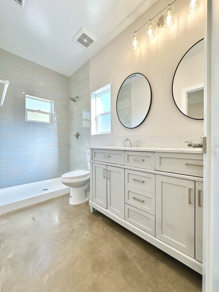 2139 Judson St - Photo 5 of 5