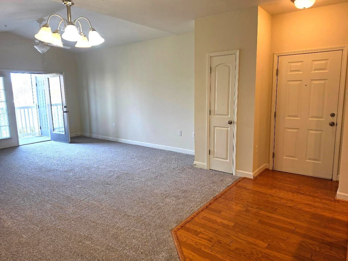 4455 Brassfield Dr - Photo 5 of 17