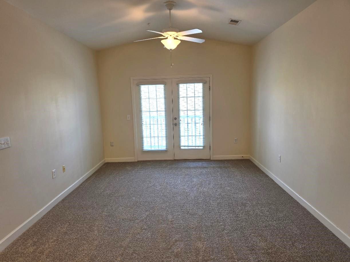 4455 Brassfield Dr - Photo 6 of 17