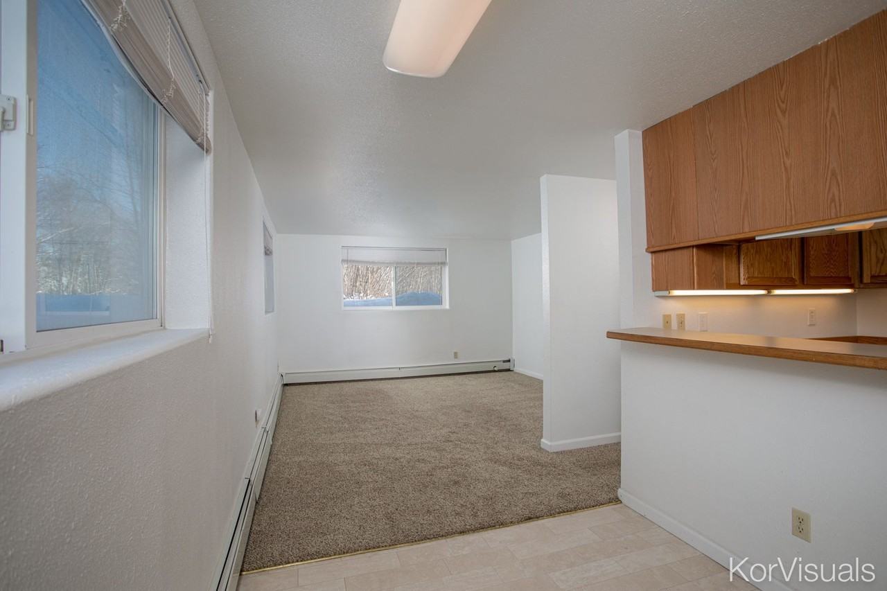 4004 E Steven Dr #1 - Photo 2 of 13