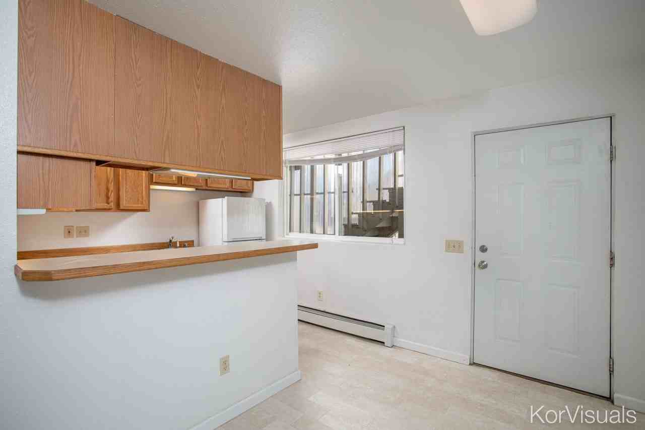4004 E Steven Dr #1 - Photo 5 of 13