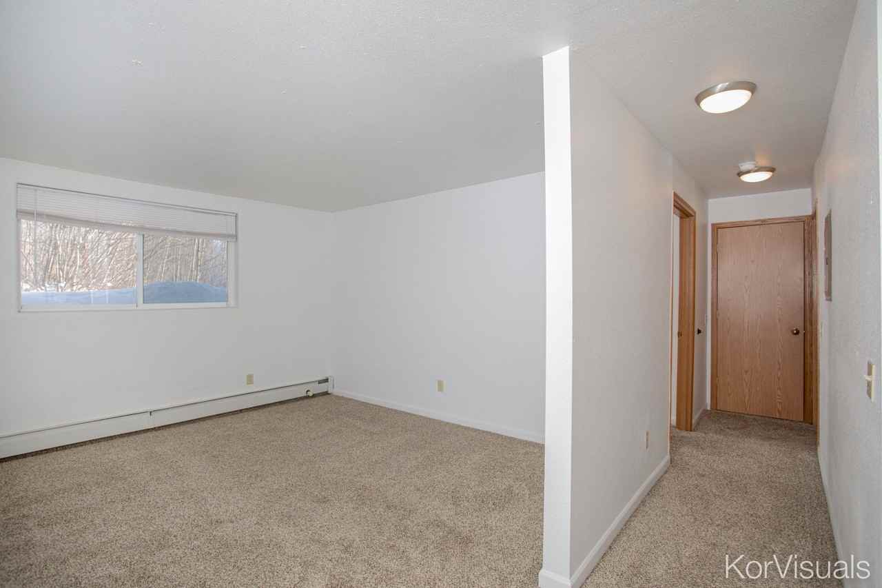 4004 E Steven Dr #1 - Photo 6 of 13