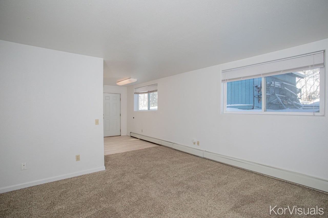4004 E Steven Dr #1 - Photo 7 of 13