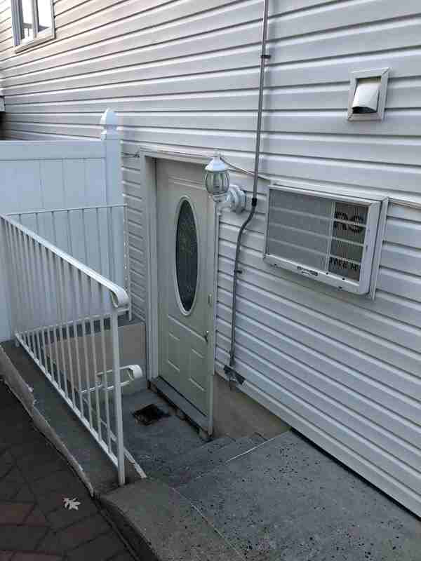 81 Woodland Ave - Photo 2 of 7