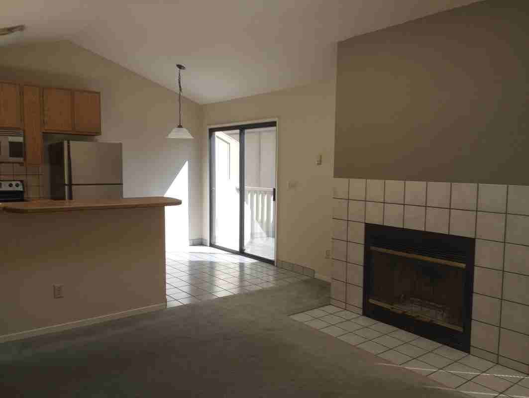 1290 5th St - Photo 4 of 5