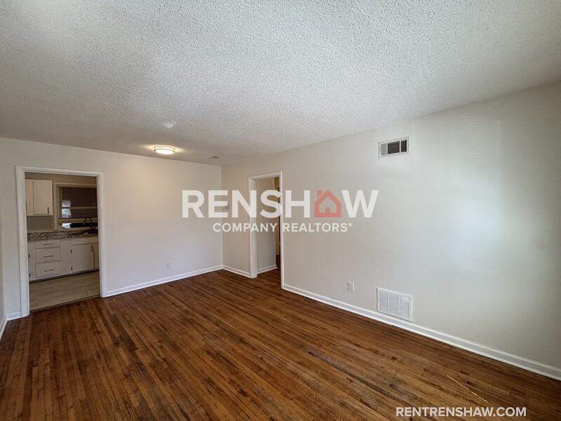 3634 Mcduff Ave - Photo 2 of 14