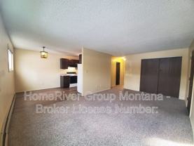 909 Pattee Creek Dr #C - Photo 1 of 1
