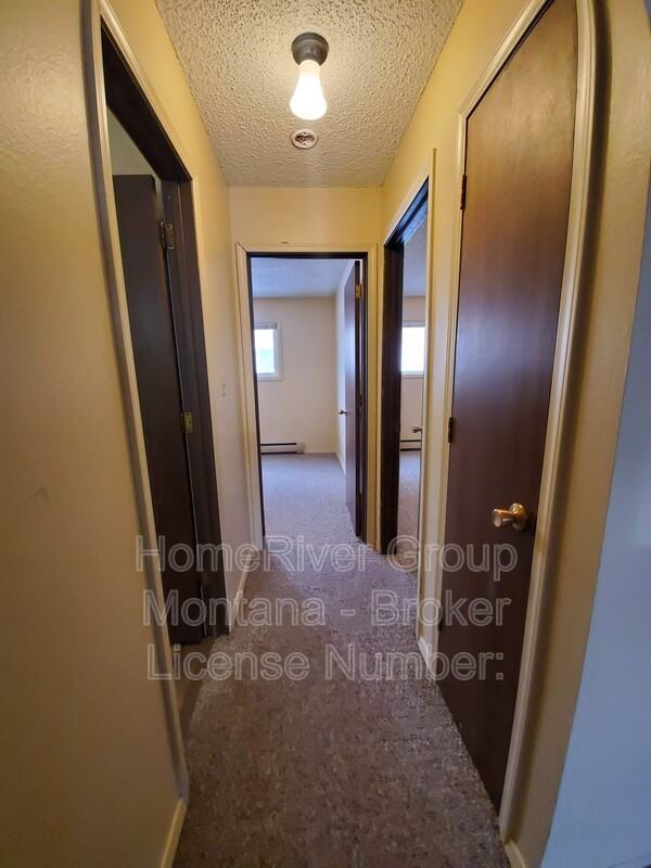 909 Pattee Creek Dr #C - Photo 5 of 9